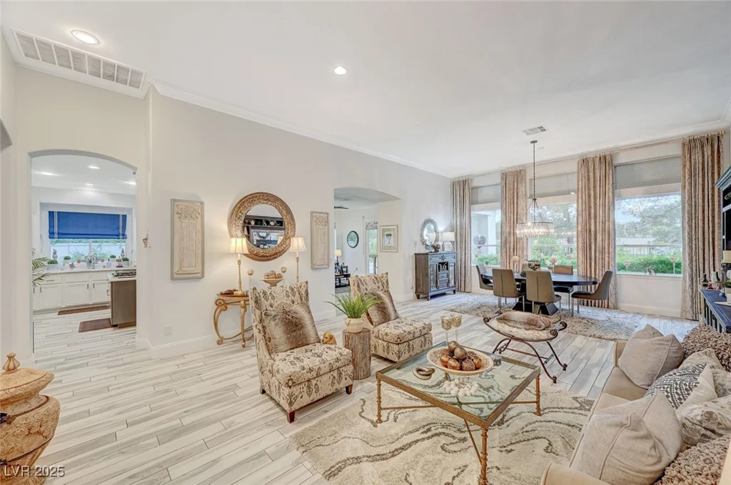 729 Sir James Bridge, Las Vegas, NV 89145