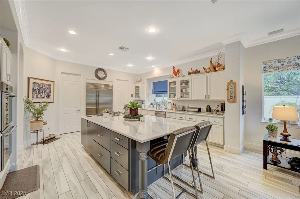 729 Sir James Bridge, Las Vegas, NV 89145