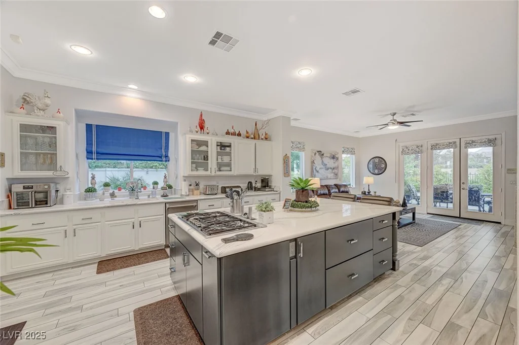 729 Sir James Bridge, Las Vegas, NV 89145