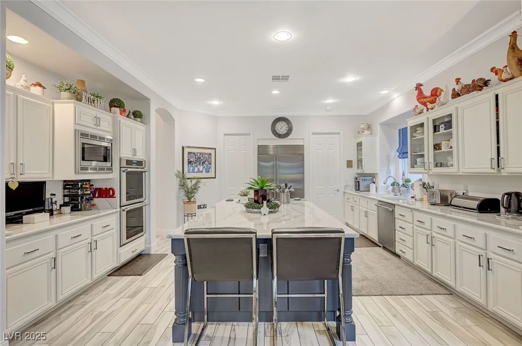 729 Sir James Bridge, Las Vegas, NV 89145