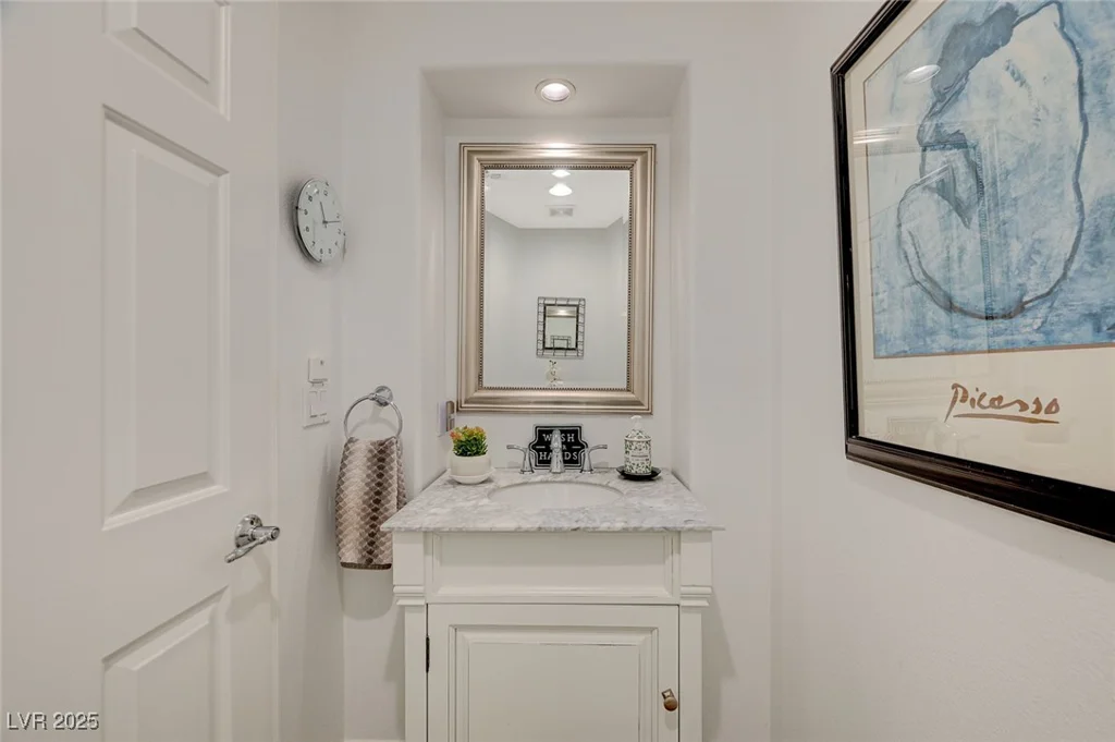 729 Sir James Bridge, Las Vegas, NV 89145