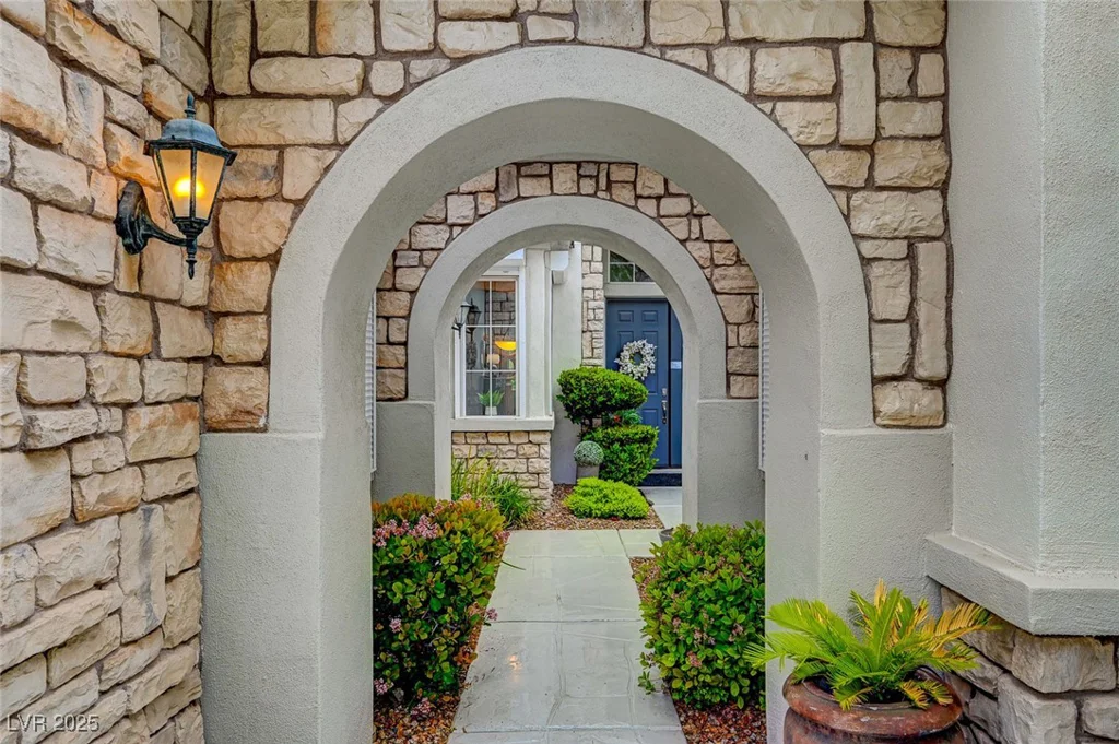 729 Sir James Bridge, Las Vegas, NV 89145