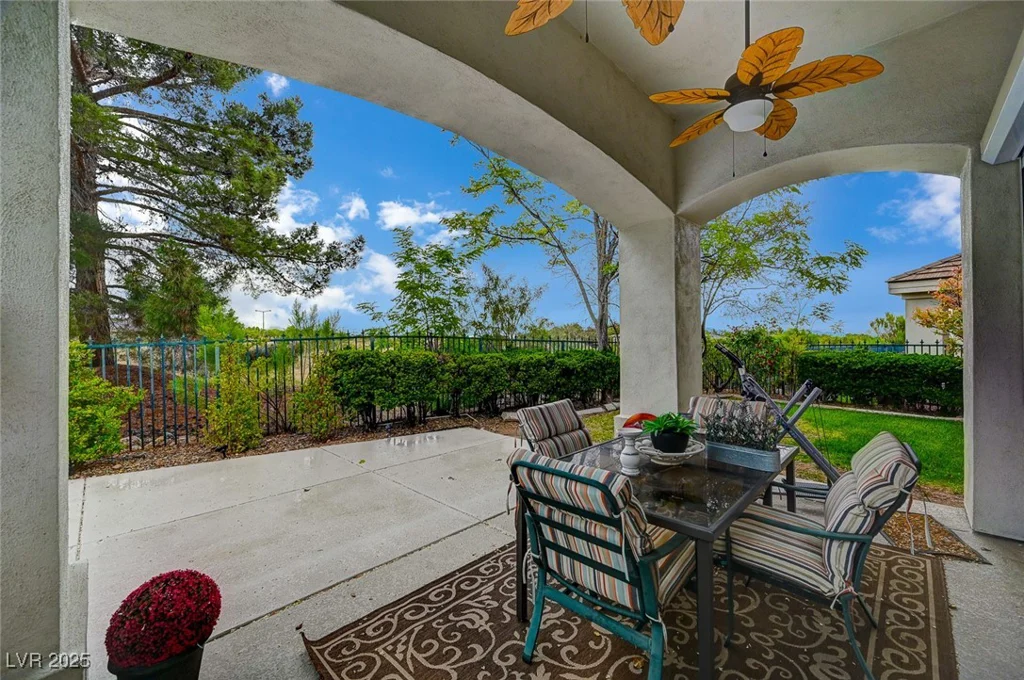 729 Sir James Bridge, Las Vegas, NV 89145