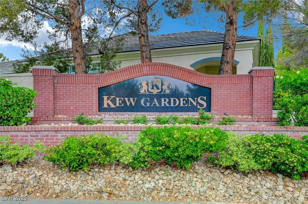 729 Sir James Bridge, Las Vegas, NV 89145