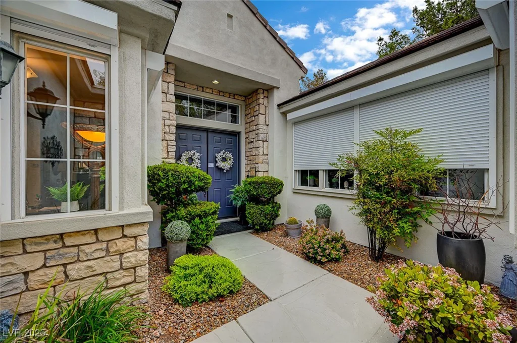 729 Sir James Bridge, Las Vegas, NV 89145