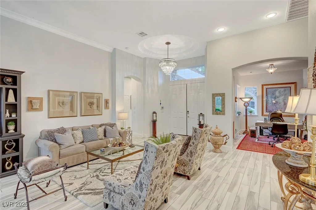 729 Sir James Bridge, Las Vegas, NV 89145