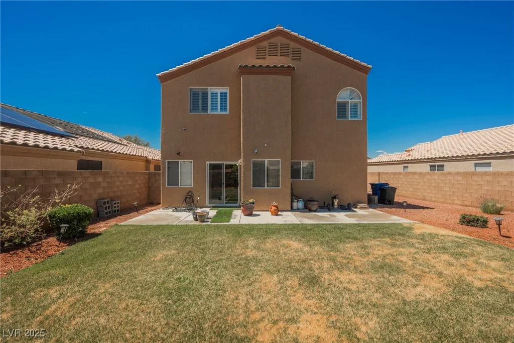 7690 Morning Lake, Las Vegas, NV 89131