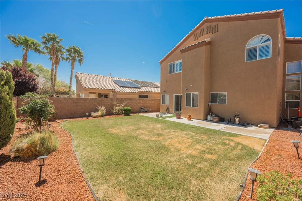 7690 Morning Lake, Las Vegas, NV 89131