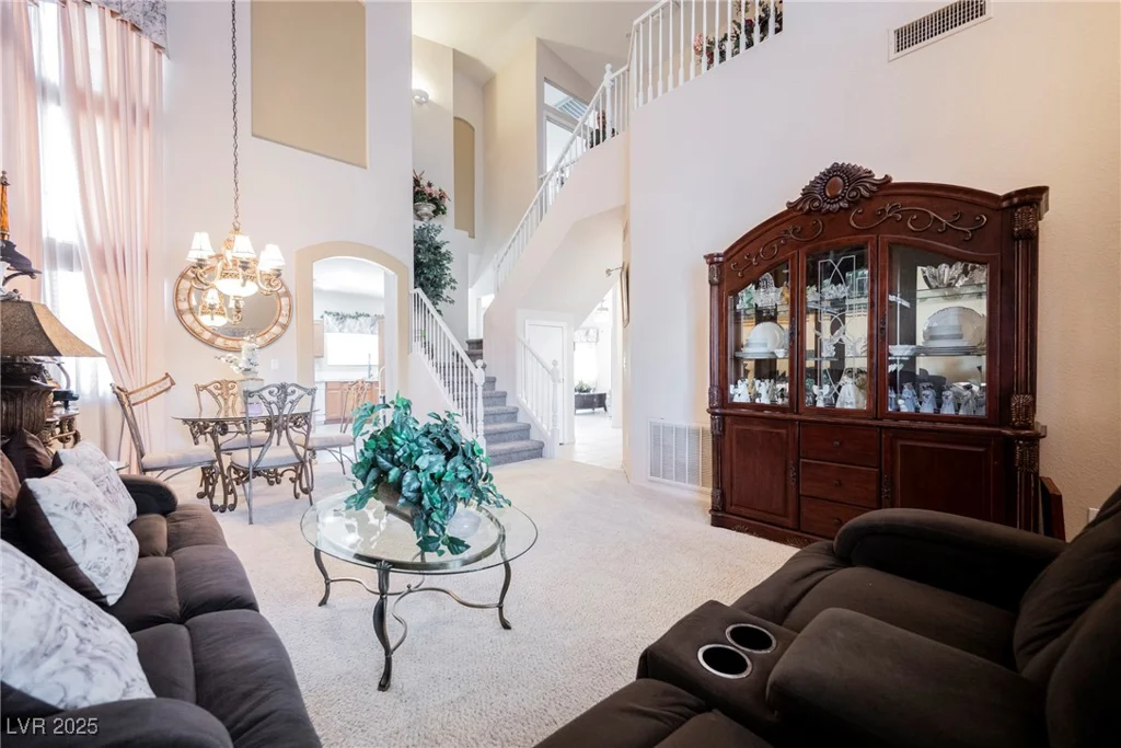 7690 Morning Lake, Las Vegas, NV 89131