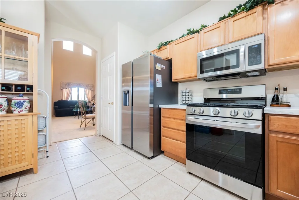 7690 Morning Lake, Las Vegas, NV 89131