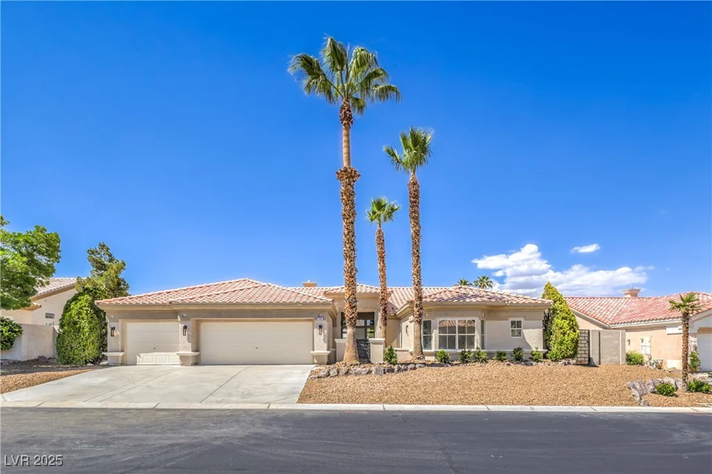 7410 Bridlehorne, Las Vegas, NV 89131