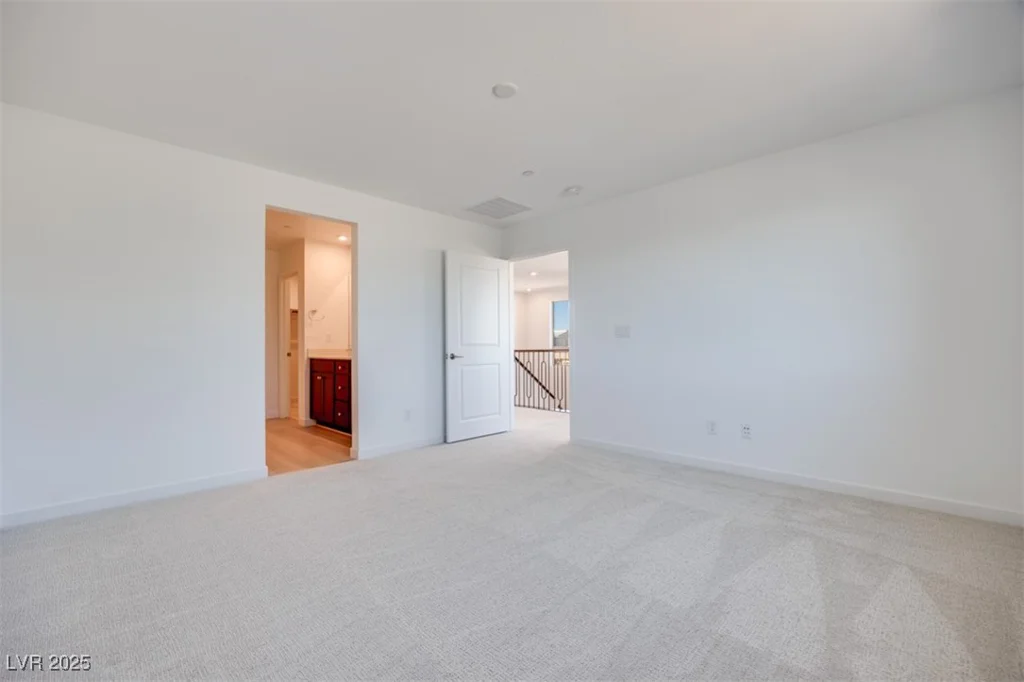 9756 Rock Cliff, Las Vegas, NV 89141