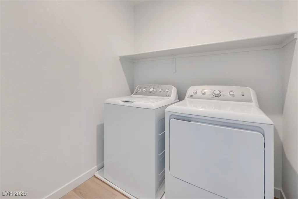 9756 Rock Cliff, Las Vegas, NV 89141