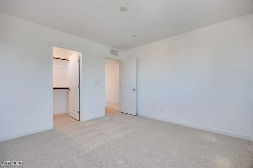 9756 Rock Cliff, Las Vegas, NV 89141