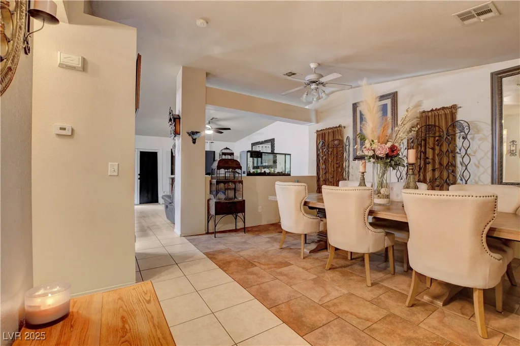 5220 Shasta Daisy, North Las Vegas, NV 89031