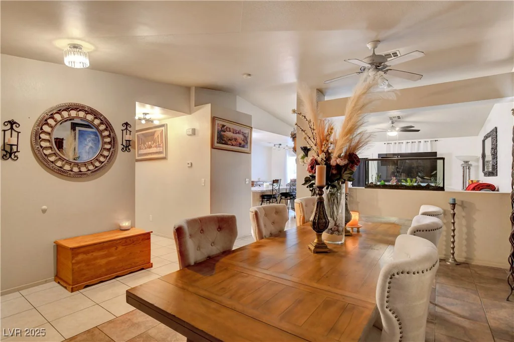 5220 Shasta Daisy, North Las Vegas, NV 89031