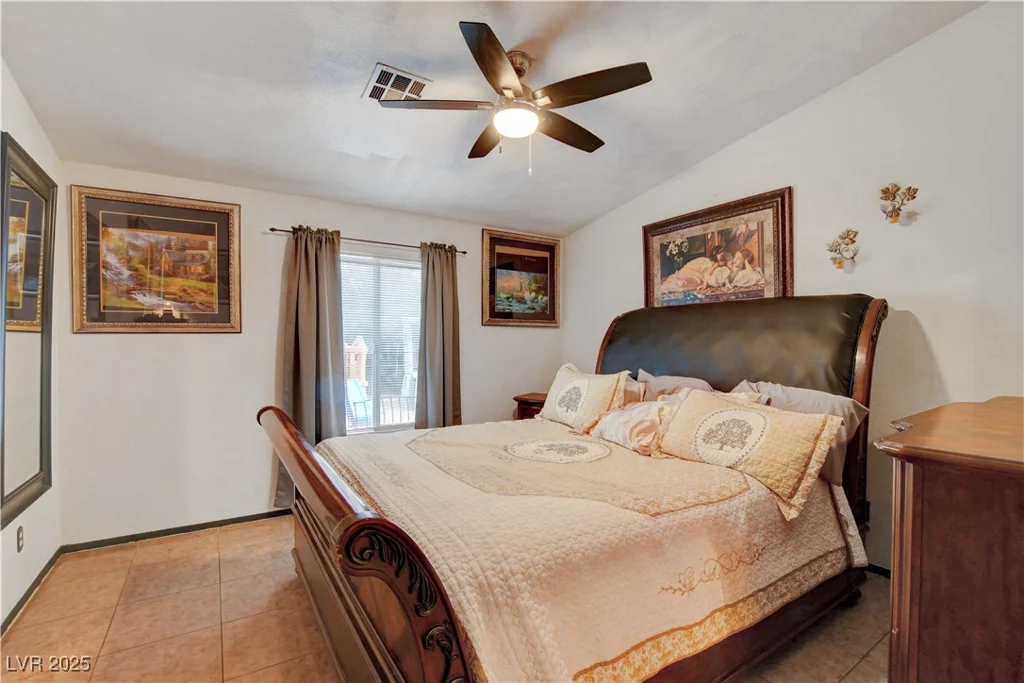 5220 Shasta Daisy, North Las Vegas, NV 89031