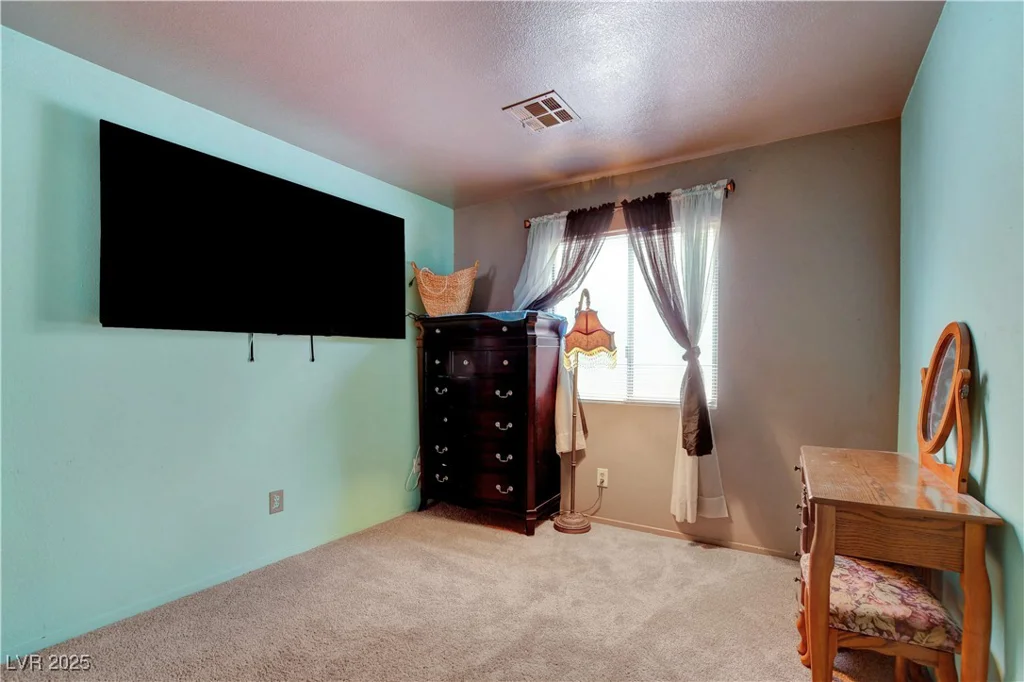 5220 Shasta Daisy, North Las Vegas, NV 89031