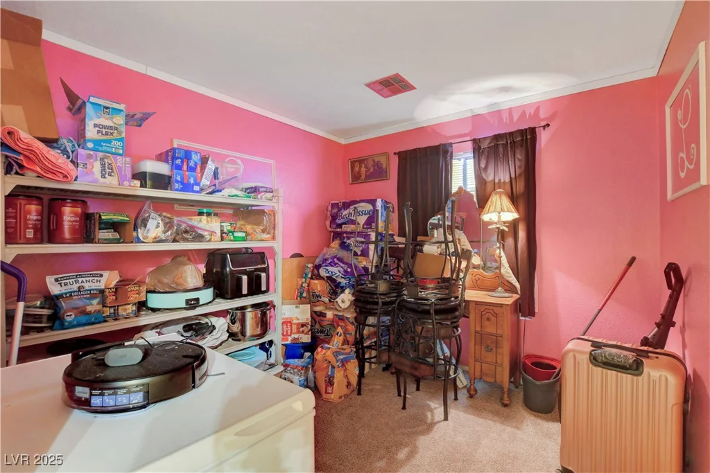 5220 Shasta Daisy, North Las Vegas, NV 89031