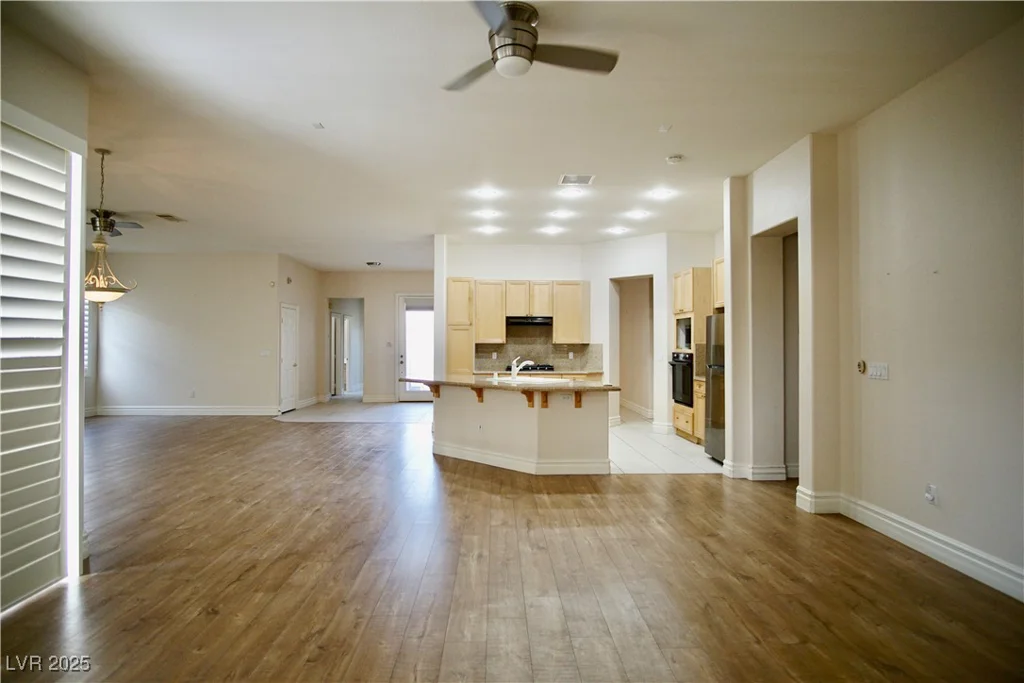 66 Sunset Bay, Las Vegas, NV 89148
