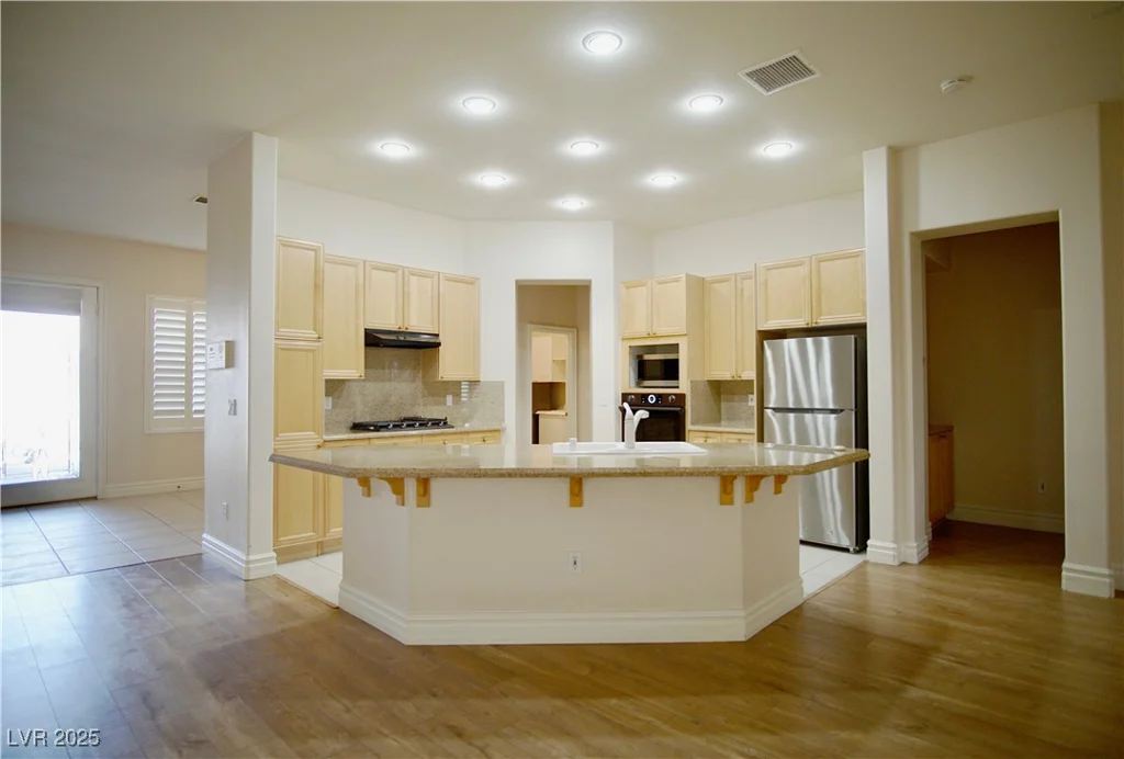 66 Sunset Bay, Las Vegas, NV 89148