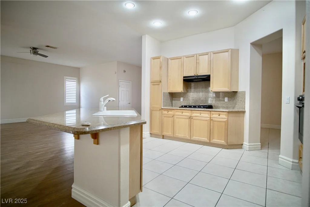66 Sunset Bay, Las Vegas, NV 89148
