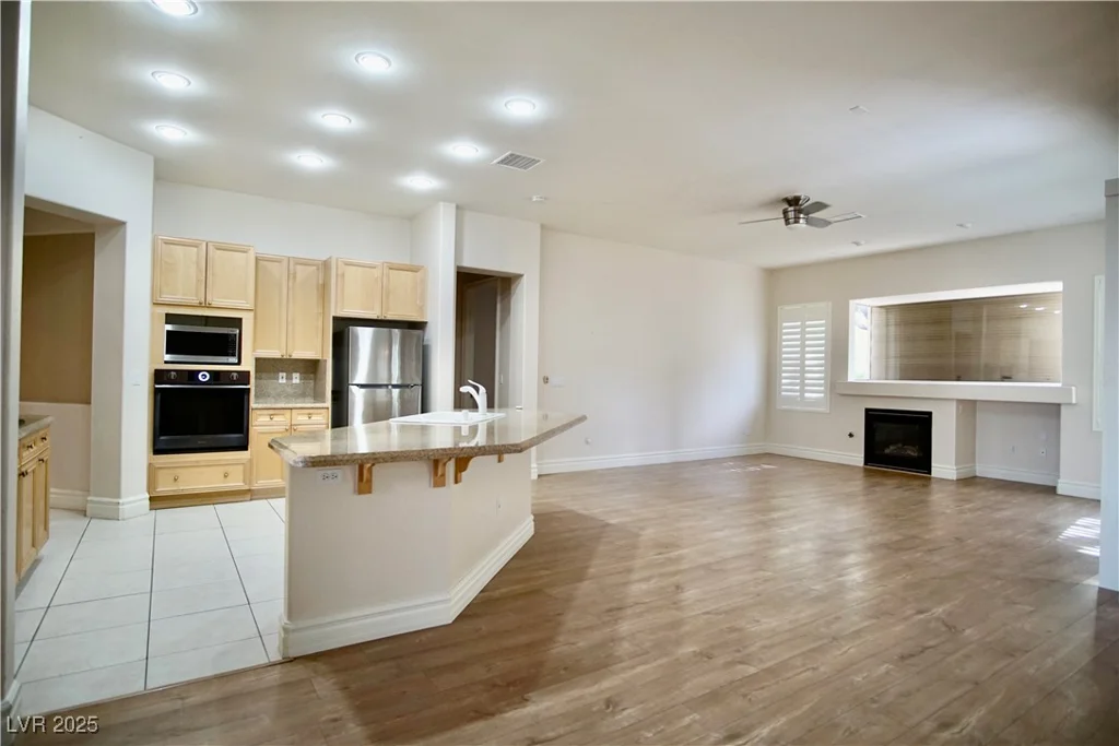 66 Sunset Bay, Las Vegas, NV 89148