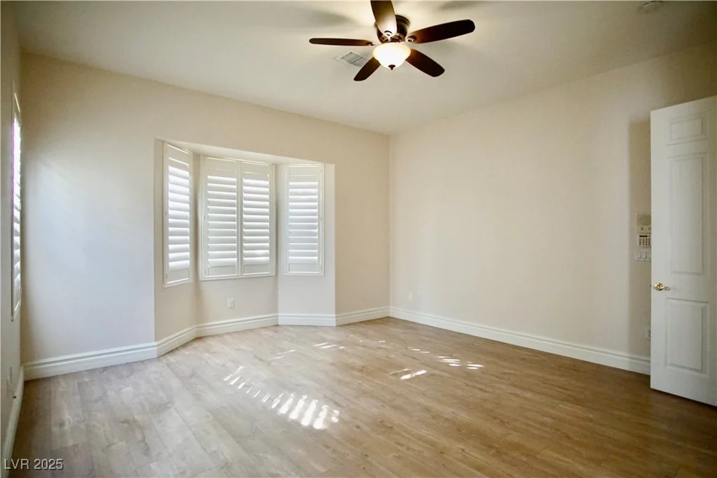 66 Sunset Bay, Las Vegas, NV 89148