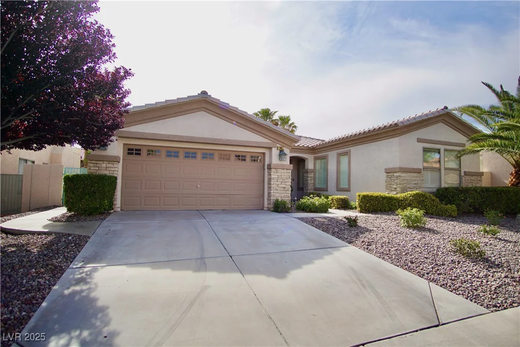 66 Sunset Bay, Las Vegas, NV 89148