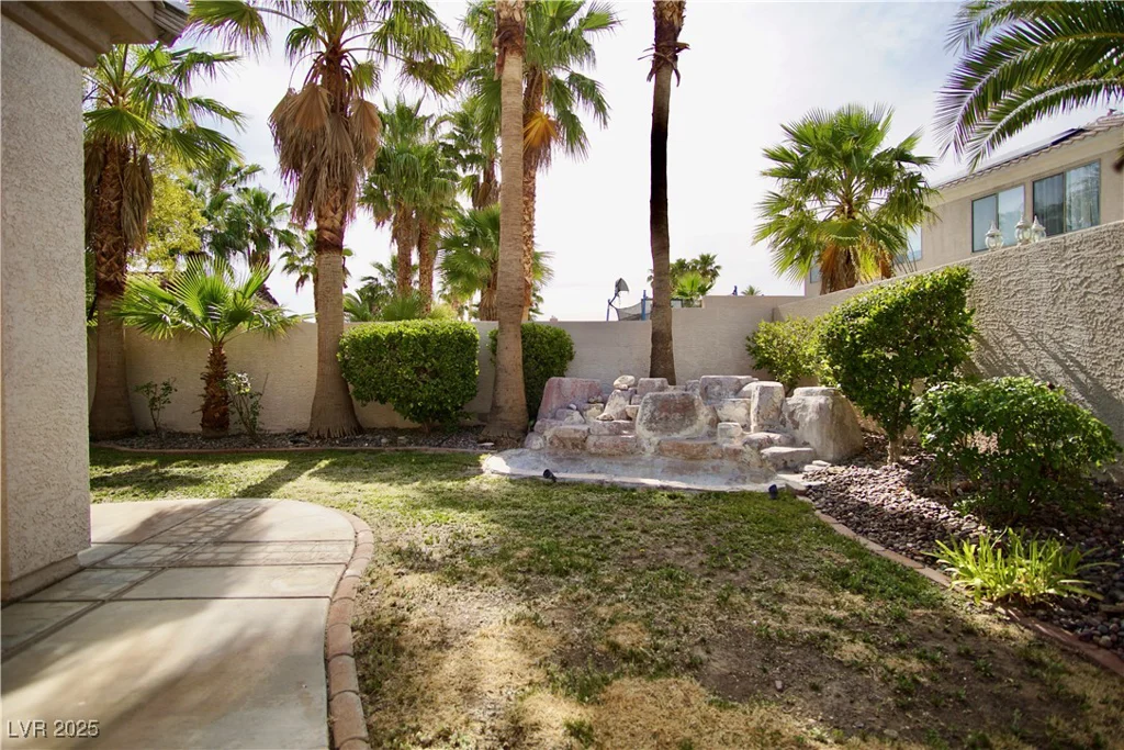 66 Sunset Bay, Las Vegas, NV 89148