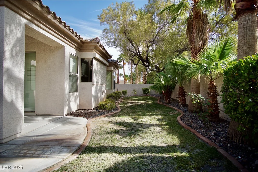 66 Sunset Bay, Las Vegas, NV 89148
