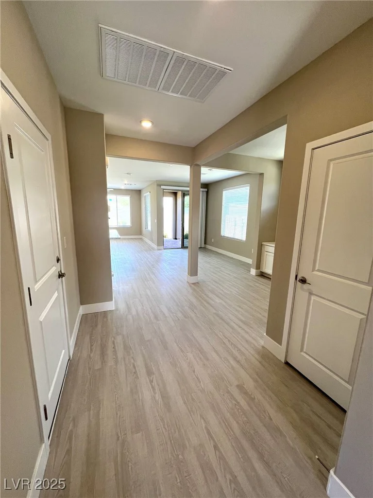 9903 Spinel, Las Vegas, NV 89143