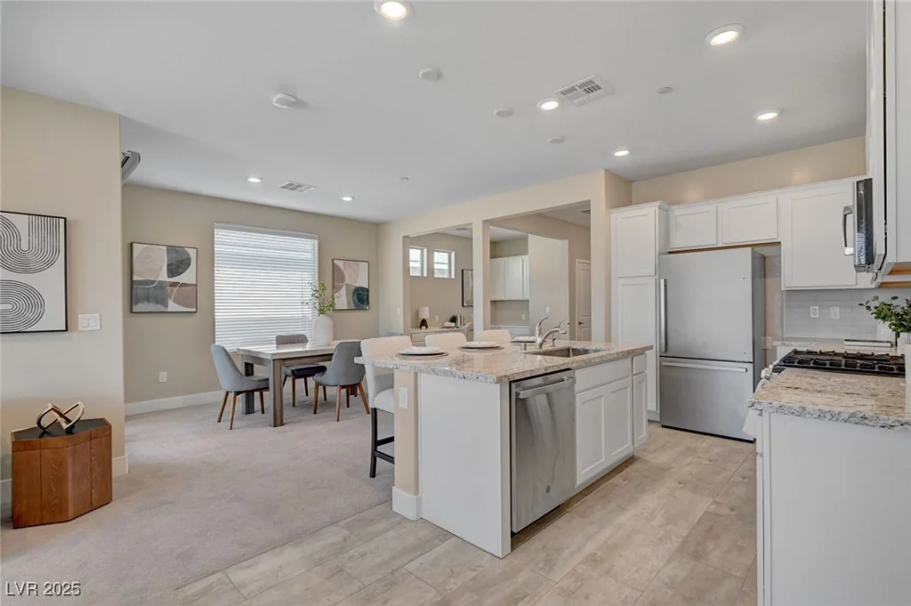 9903 Spinel, Las Vegas, NV 89143