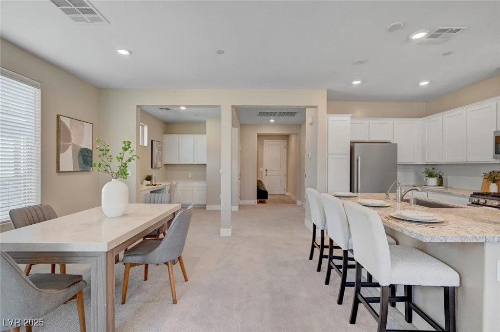 9903 Spinel, Las Vegas, NV 89143