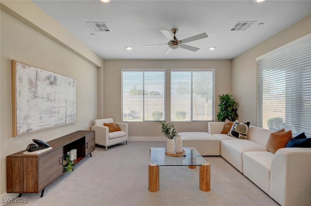 9903 Spinel, Las Vegas, NV 89143