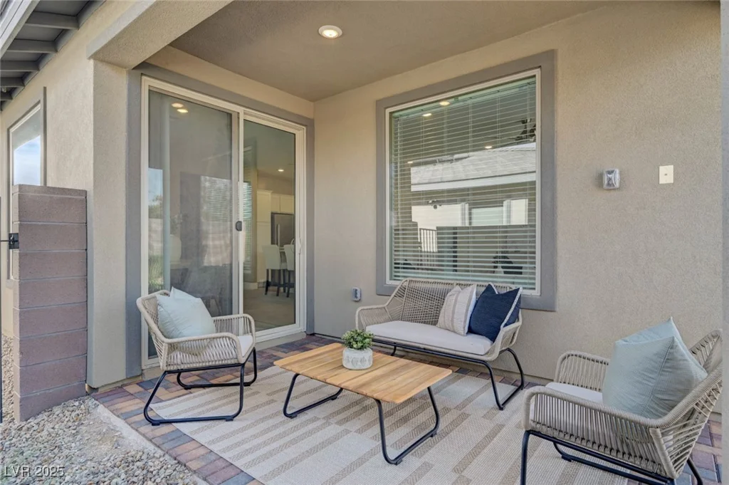 9903 Spinel, Las Vegas, NV 89143