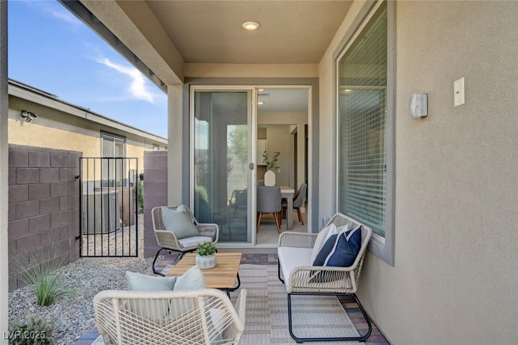 9903 Spinel, Las Vegas, NV 89143