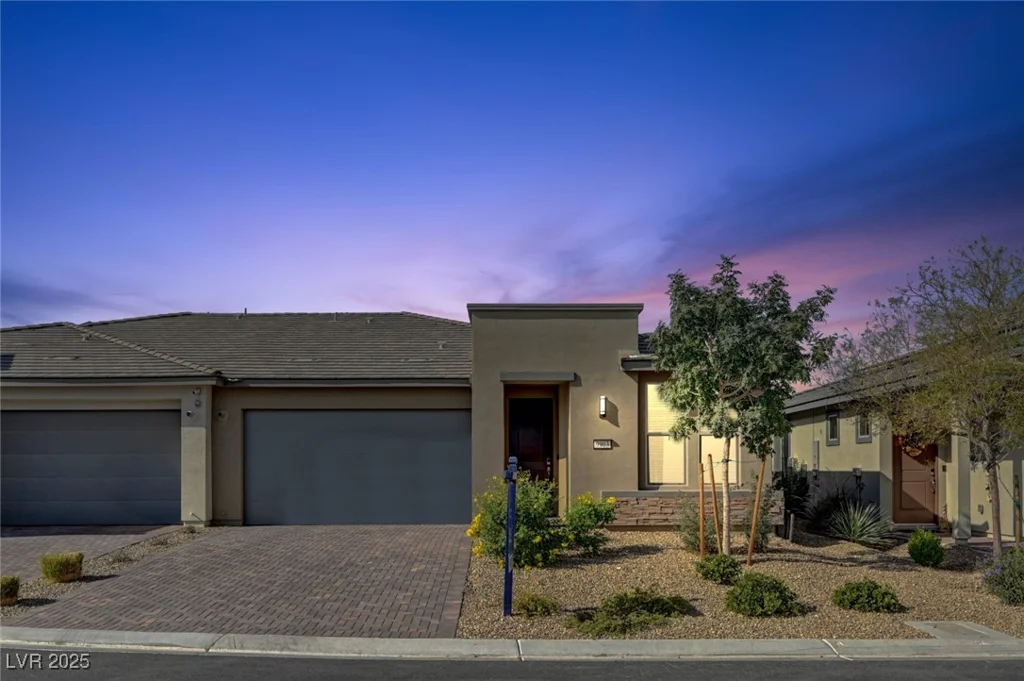 9903 Spinel, Las Vegas, NV 89143