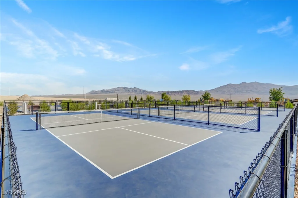 9903 Spinel, Las Vegas, NV 89143