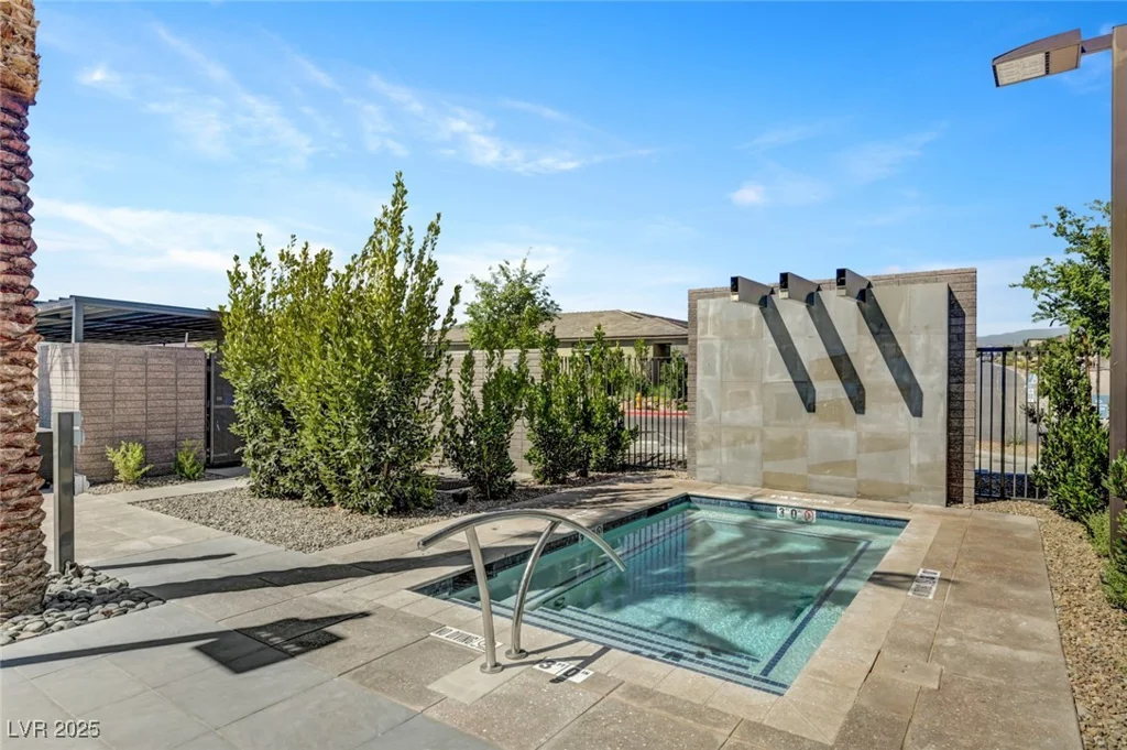 9903 Spinel, Las Vegas, NV 89143