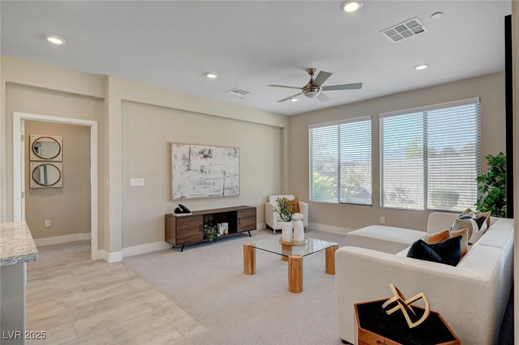 9903 Spinel, Las Vegas, NV 89143