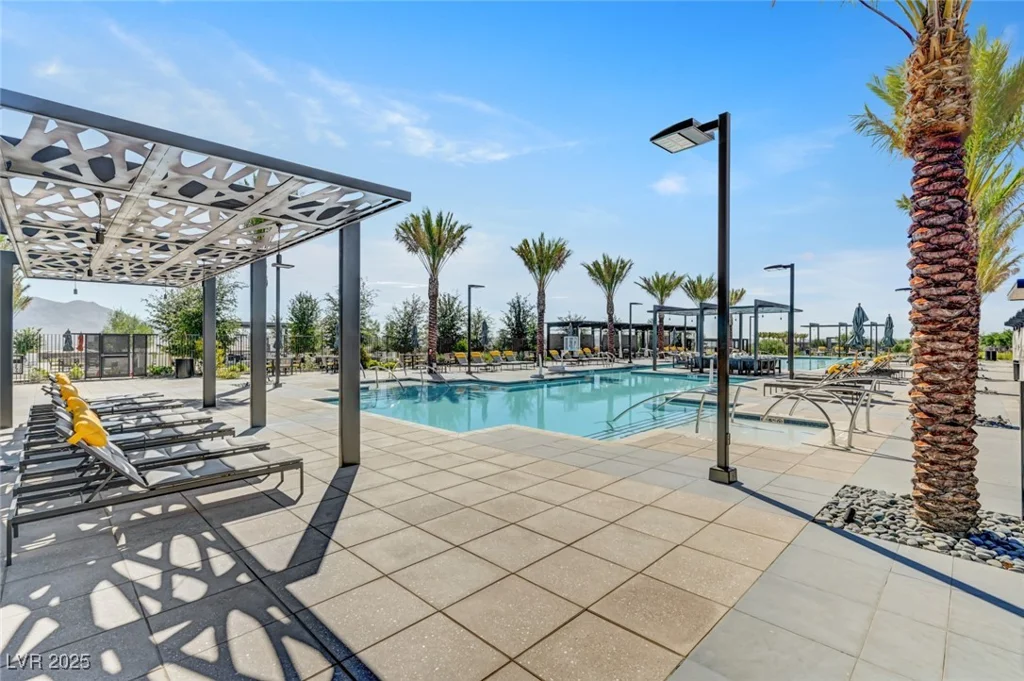 9903 Spinel, Las Vegas, NV 89143