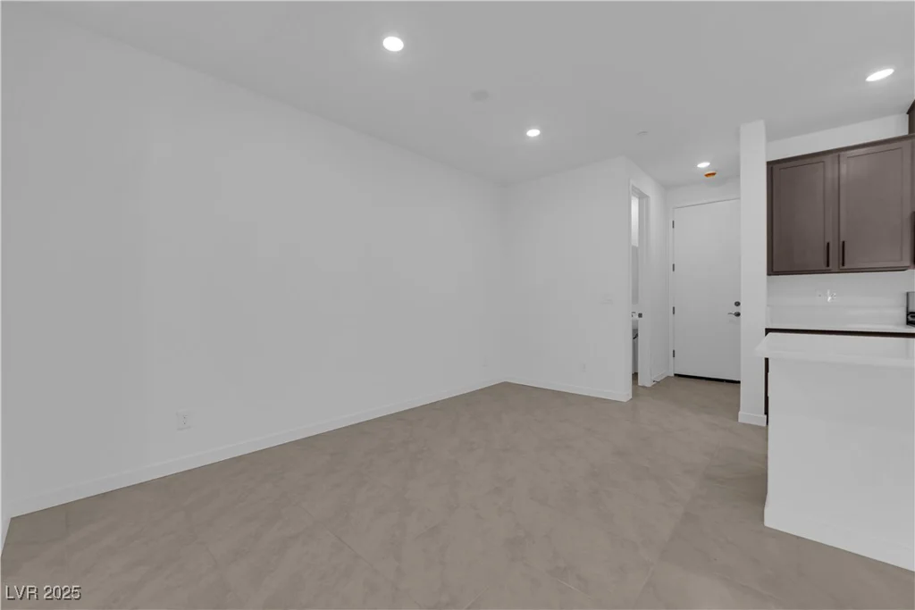 2536 Vandra, Las Vegas, NV 89138