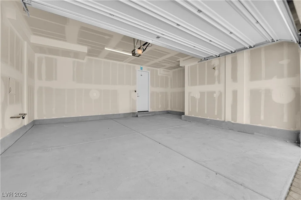 2536 Vandra, Las Vegas, NV 89138