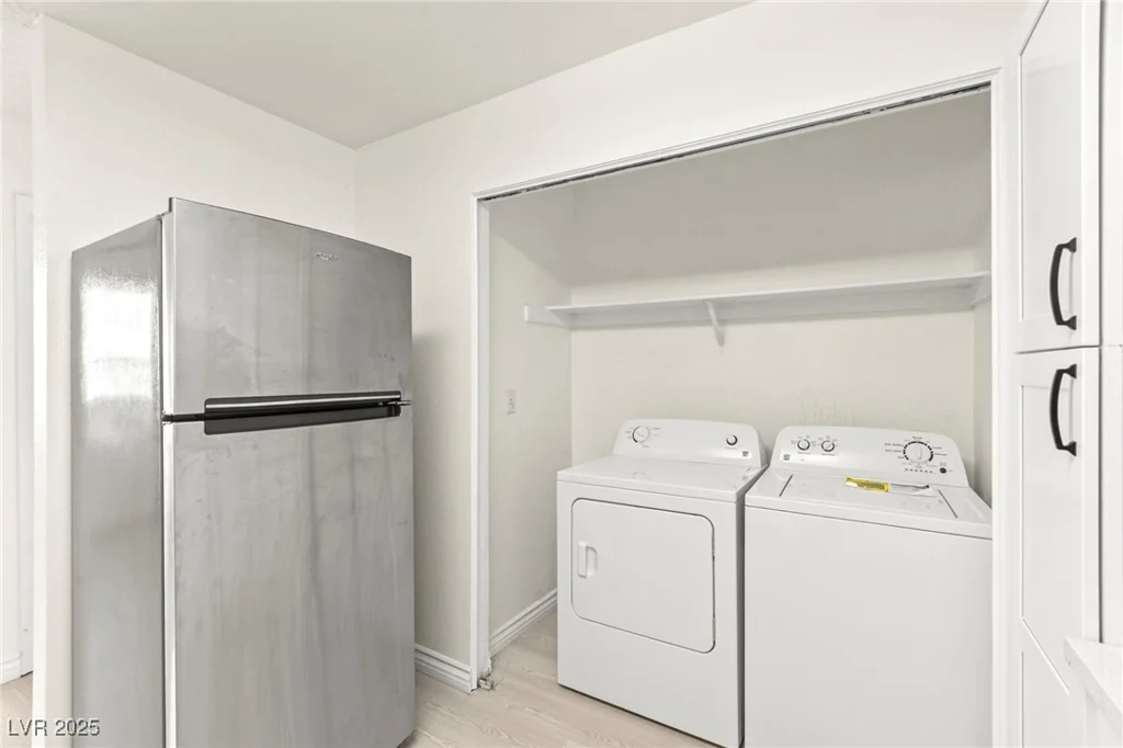 3150 Soft Breezes, Las Vegas, NV 89128