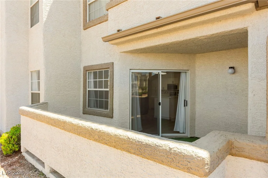 3150 Soft Breezes, Las Vegas, NV 89128