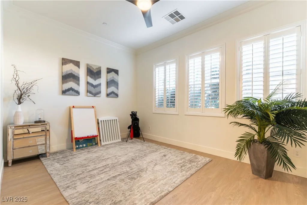 10002 Trapper Mountain, Las Vegas, NV 89178