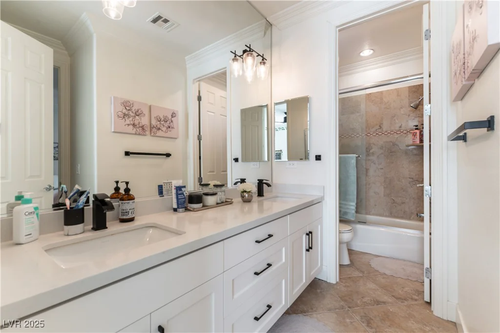 10002 Trapper Mountain, Las Vegas, NV 89178
