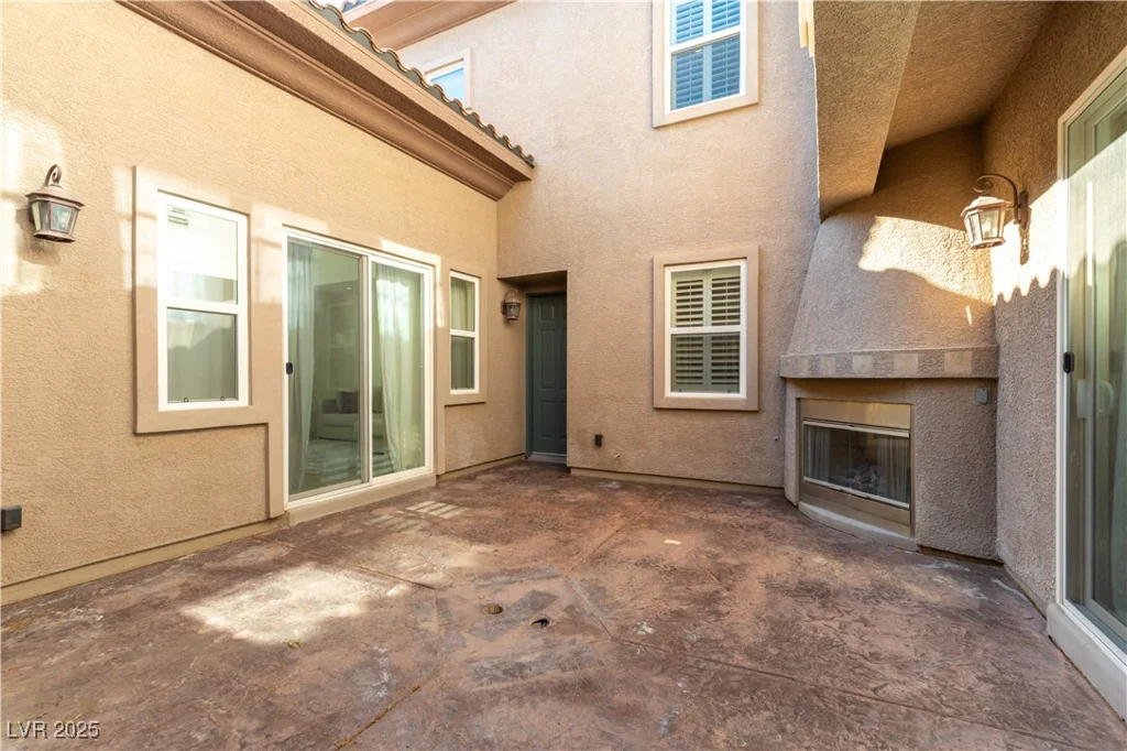 10002 Trapper Mountain, Las Vegas, NV 89178