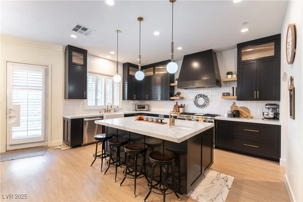 10002 Trapper Mountain, Las Vegas, NV 89178